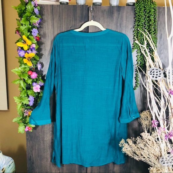 ^🌸5/$25🌸St. Johns Bay Teal V Neck Blouse Large - Picture 10 of 16
